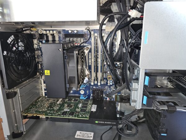 HP Z4 G4 Workstation zu verkaufen | i9-7900X | Quadro K4200 | 32GB RAM | 512GB NVMe SSD | Sehr guter Zustand - Image 4