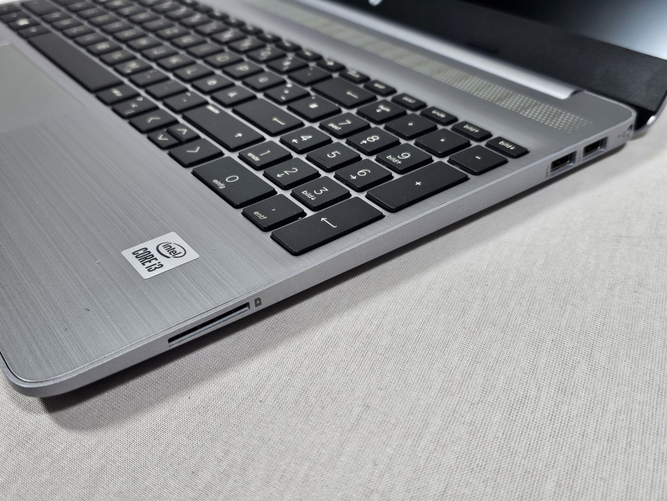 HP 250 G8 Laptop 15,6" | Intel i3-1005G1 | 16GB RAM | 512GB NVMe SSD | Windows 11 - Image 9